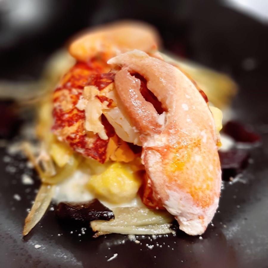 Logis Hotel Relais Saint Jacques - Chateauroux Déols エクステリア 写真