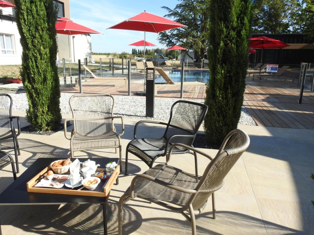 Logis Hotel Relais Saint Jacques - Chateauroux Déols エクステリア 写真